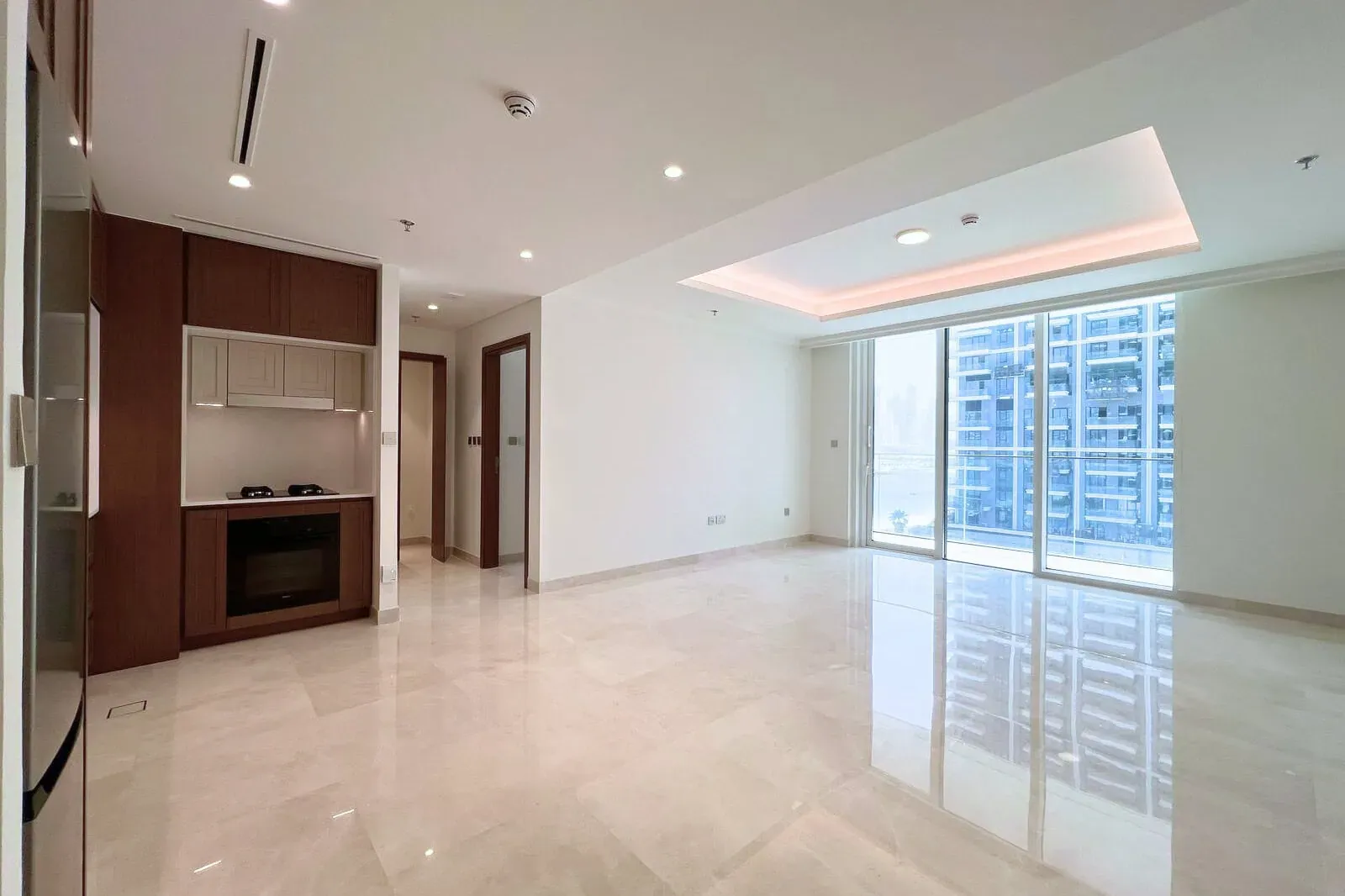 imgi_6_Palace-beach-residences-4